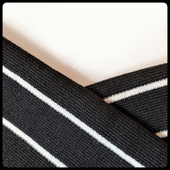 1. State off the shoulder wrap crop top NWT - Picture 6 of 7